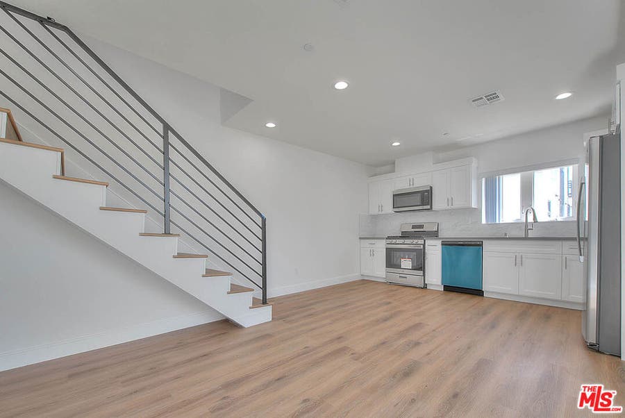 Property photo for 1015 N Wilton Place, Los Angeles, CA