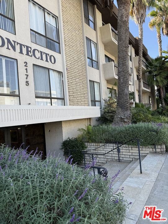 Property photo for 2175 S Beverly Glen Boulevard, #302, Los Angeles, CA
