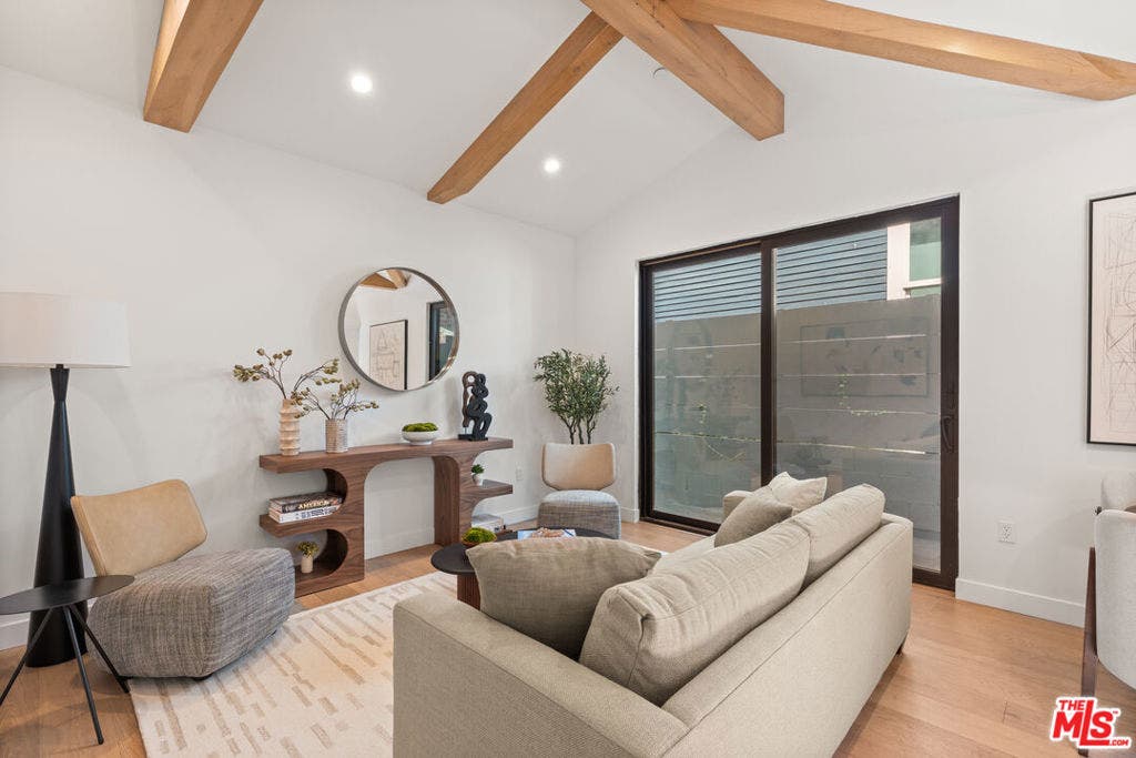7719 Lexington Avenue, Los Angeles, CA 90046 7719 Lexington Avenue, Los Angeles, CA 90046