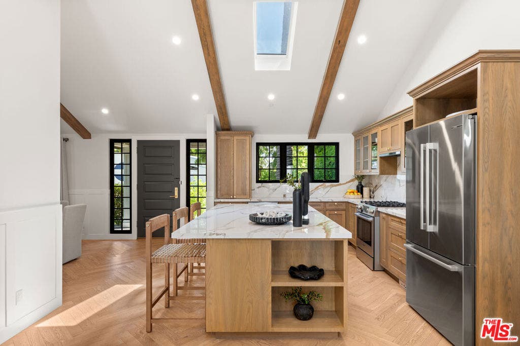 7719 Lexington Avenue, Los Angeles, CA 90046 7719 Lexington Avenue, Los Angeles, CA 90046