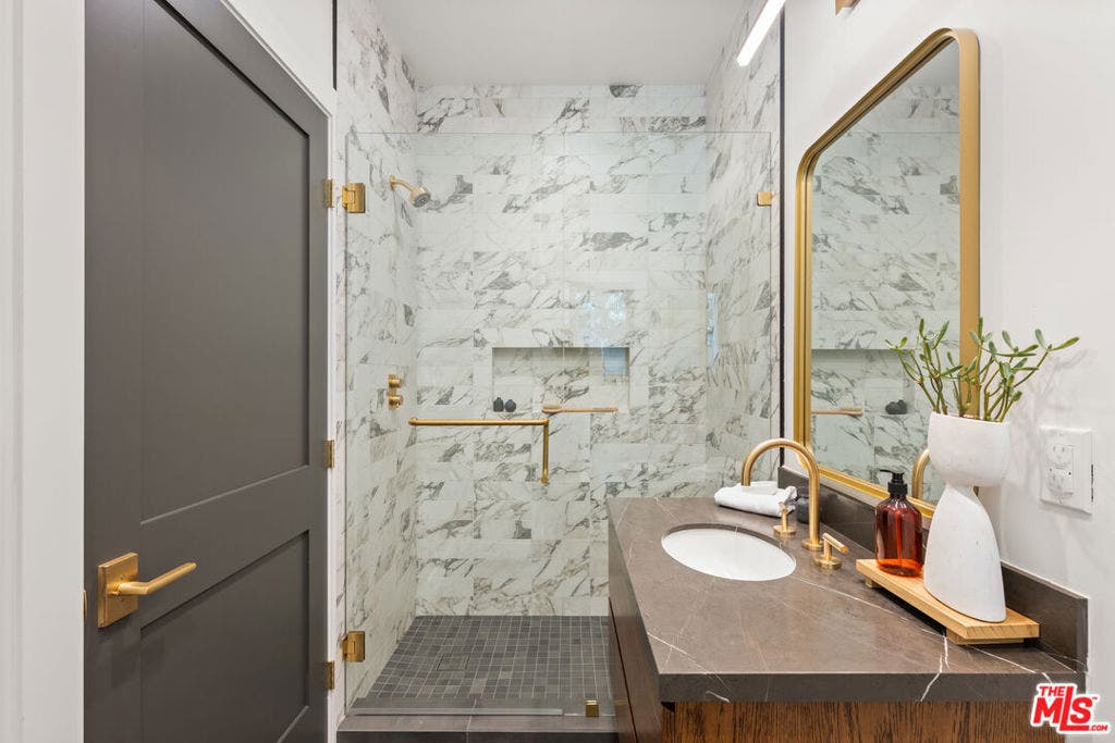 7719 Lexington Avenue, Los Angeles, CA 90046 7719 Lexington Avenue, Los Angeles, CA 90046