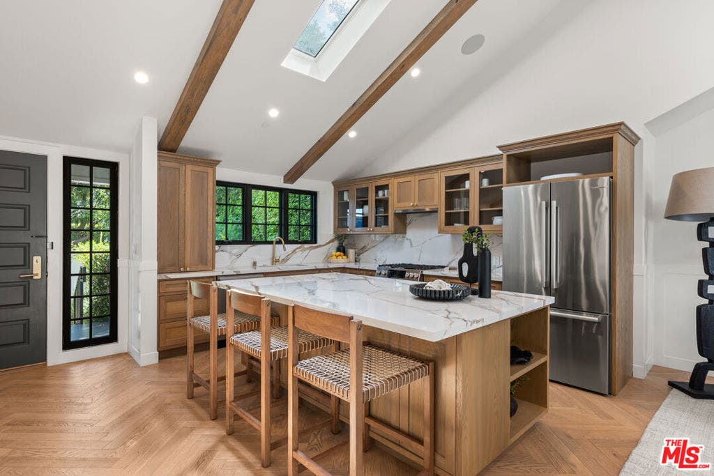 7719 Lexington Avenue, Los Angeles, CA 90046 7719 Lexington Avenue, Los Angeles, CA 90046