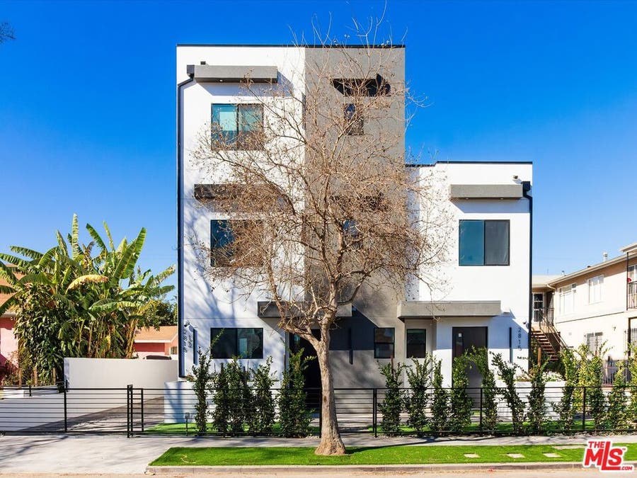 Property photo for 2817 S Redondo Boulevard, Los Angeles, CA