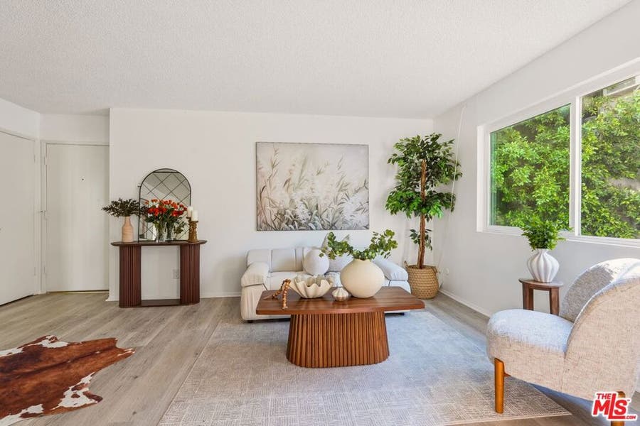 Property photo for 964 Larrabee Street, #107, West Hollywood, CA