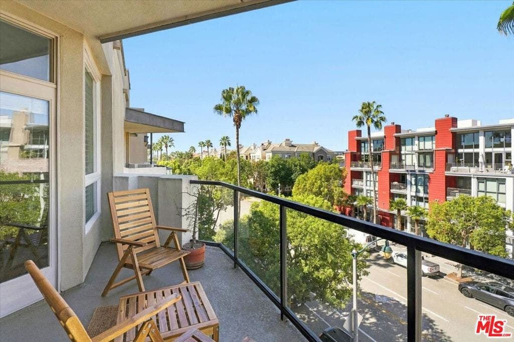 13044 Pacific Promenade, #408, Playa Vista, CA 90094 13044 Pacific Promenade, #408, Playa Vista, CA 90094