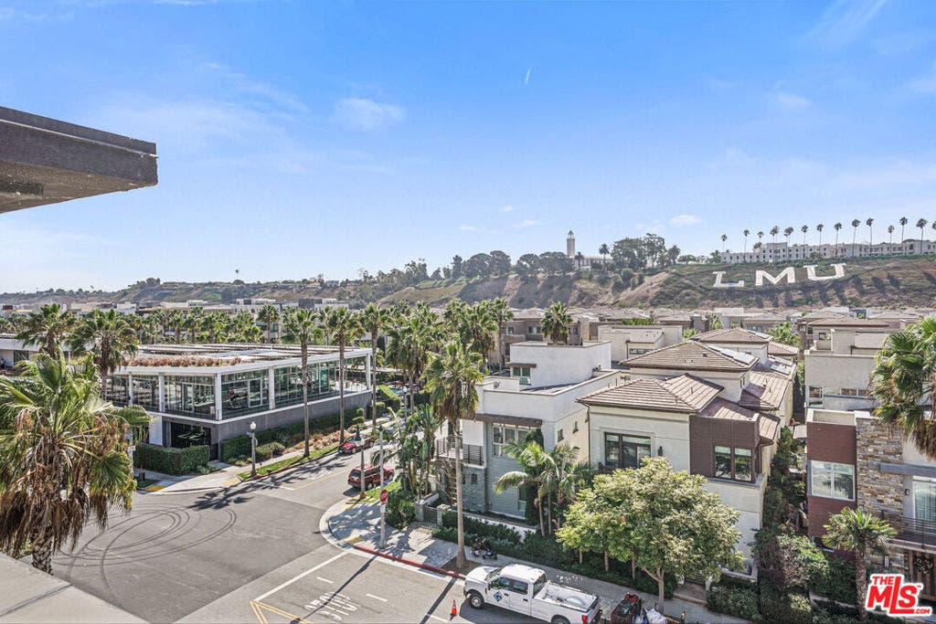 13044 Pacific Promenade, #408, Playa Vista, CA 90094 13044 Pacific Promenade, #408, Playa Vista, CA 90094