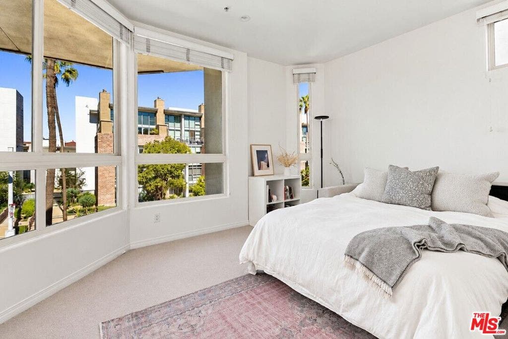 13044 Pacific Promenade, #408, Playa Vista, CA 90094 13044 Pacific Promenade, #408, Playa Vista, CA 90094