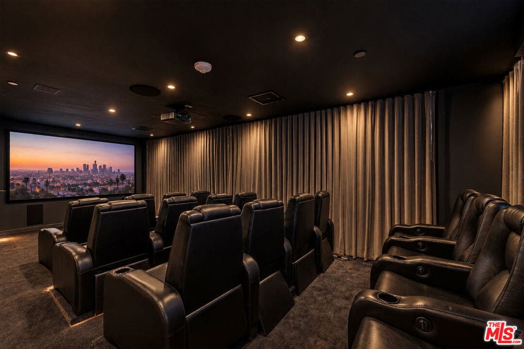 8500 W Sunset Boulevard, #506, West Hollywood, CA 90069 8500 W Sunset Boulevard, #506, West Hollywood, CA 90069
