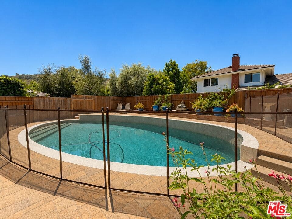 1615 Wellington Place, Westlake Village, CA 91361 1615 Wellington Place, Westlake Village, CA 91361
