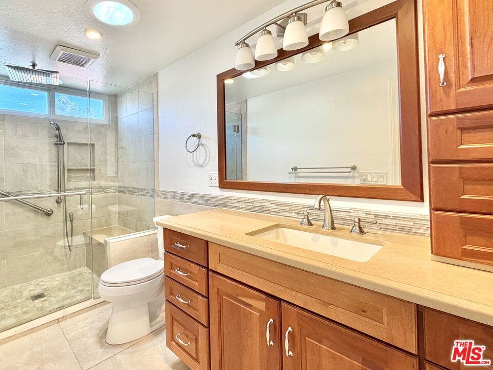 1615 Wellington Place, Westlake Village, CA 91361 1615 Wellington Place, Westlake Village, CA 91361