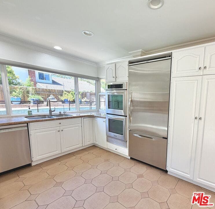 1615 Wellington Place, Westlake Village, CA 91361 1615 Wellington Place, Westlake Village, CA 91361