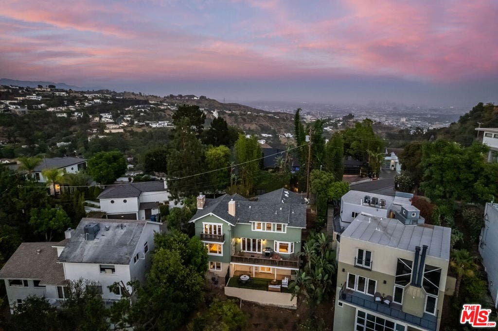 2201 Beech Knoll Road, Los Angeles, CA 90046 2201 Beech Knoll Road, Los Angeles, CA 90046