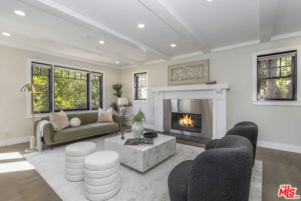 2201 Beech Knoll Road, Los Angeles, CA 90046 2201 Beech Knoll Road, Los Angeles, CA 90046