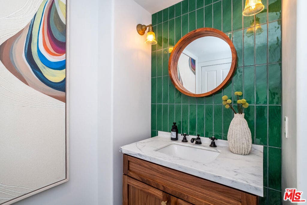 2201 Beech Knoll Road, Los Angeles, CA 90046 2201 Beech Knoll Road, Los Angeles, CA 90046