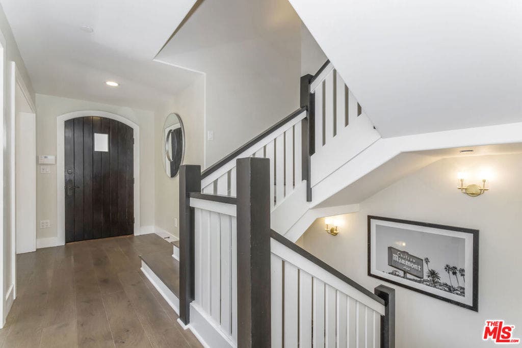 2201 Beech Knoll Road, Los Angeles, CA 90046 2201 Beech Knoll Road, Los Angeles, CA 90046