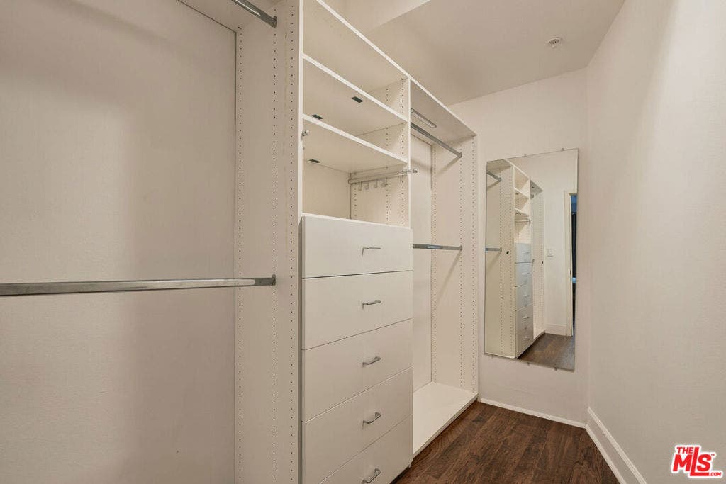 10639 Woodbridge Street, #101, North Hollywood, CA 91602 10639 Woodbridge Street, #101, North Hollywood, CA 91602
