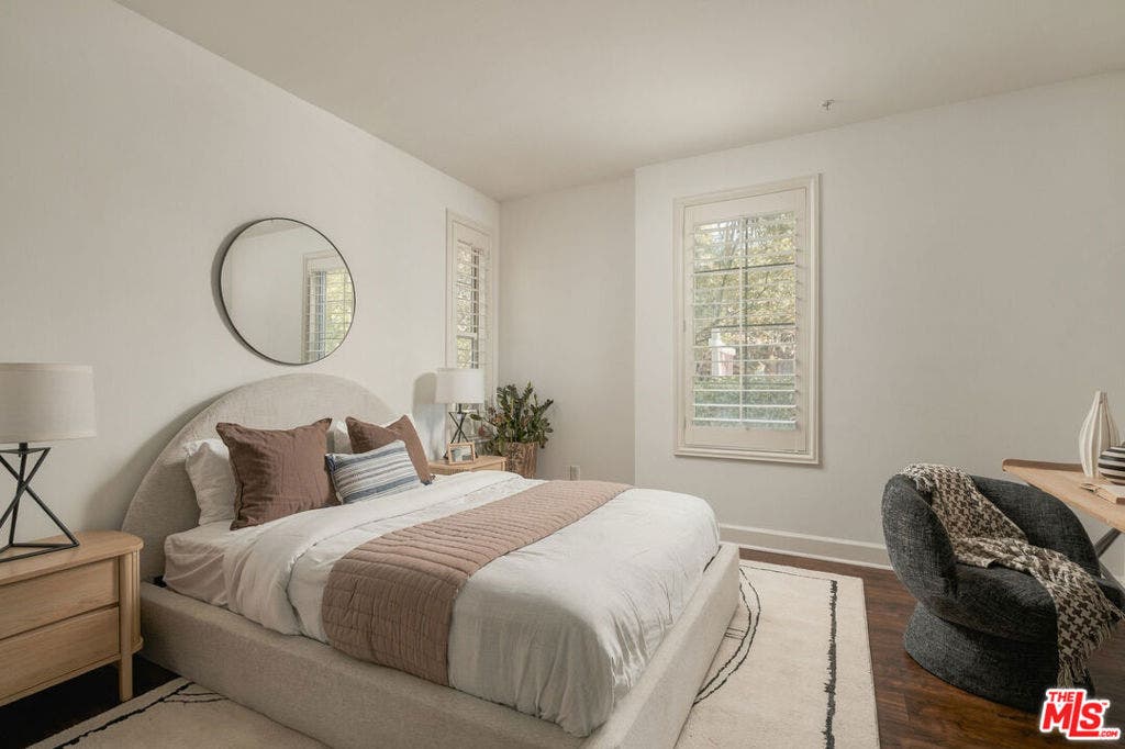 10639 Woodbridge Street, #101, North Hollywood, CA 91602 10639 Woodbridge Street, #101, North Hollywood, CA 91602