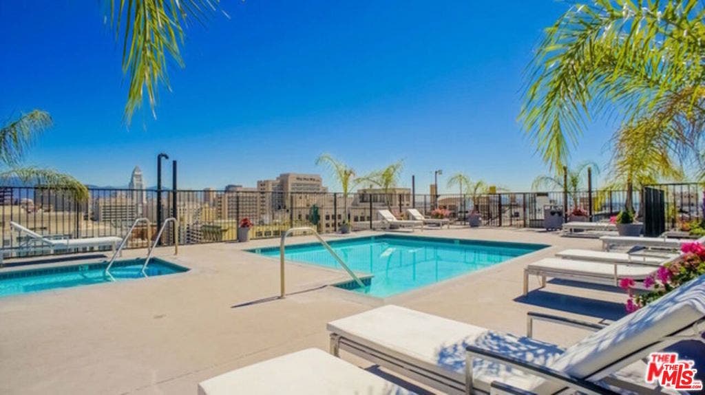 312 W 5th Street, #606, Los Angeles, CA 90013 312 W 5th Street, #606, Los Angeles, CA 90013