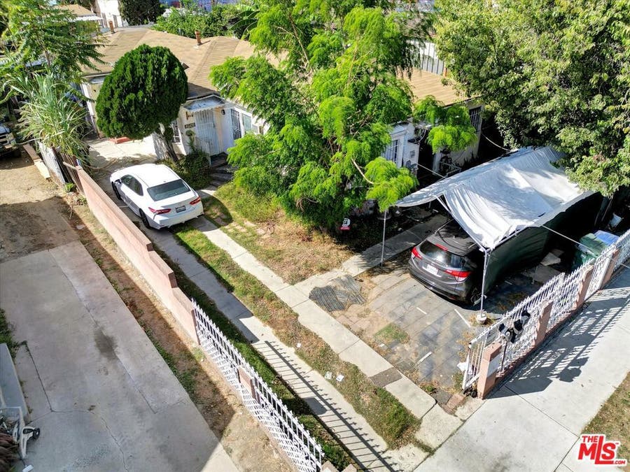 Property photo for 8611 Elm Street, Los Angeles, CA