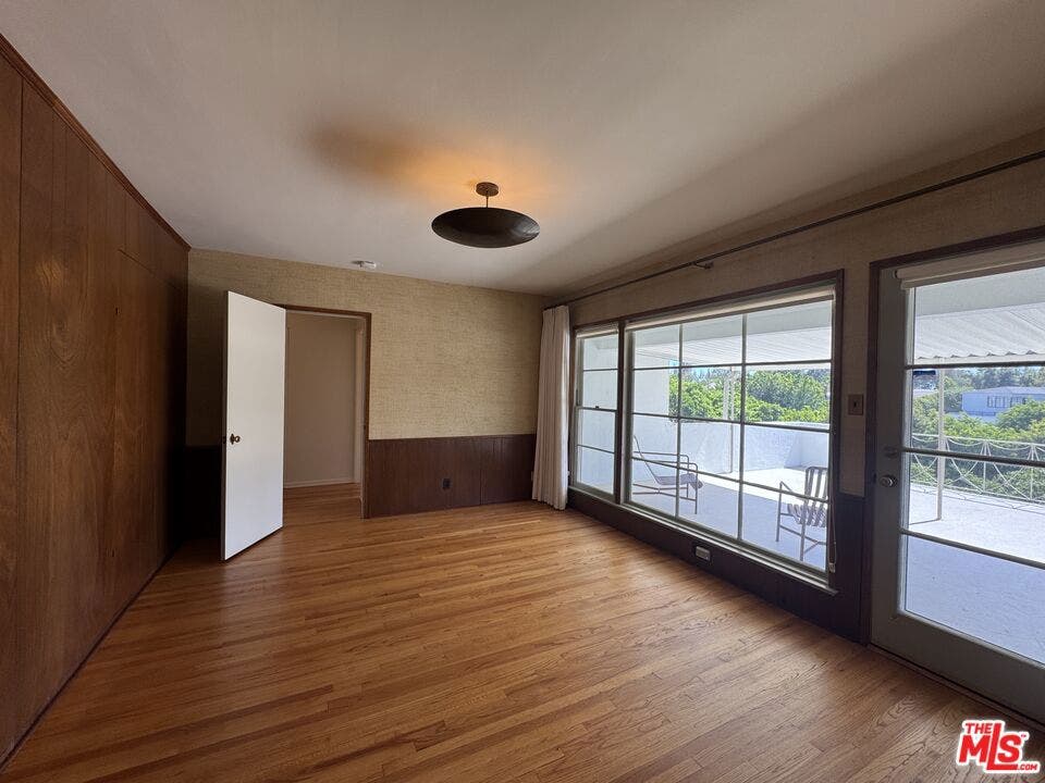 11188 Ophir Drive, Los Angeles, CA 90024 Den/Office/Guest Room