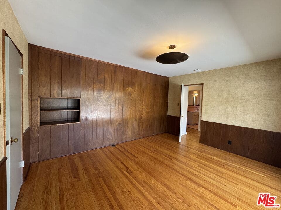 11188 Ophir Drive, Los Angeles, CA 90024 Den/Office/Guest Room