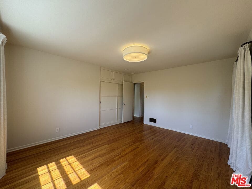 11188 Ophir Drive, Los Angeles, CA 90024 Primary Bedroom