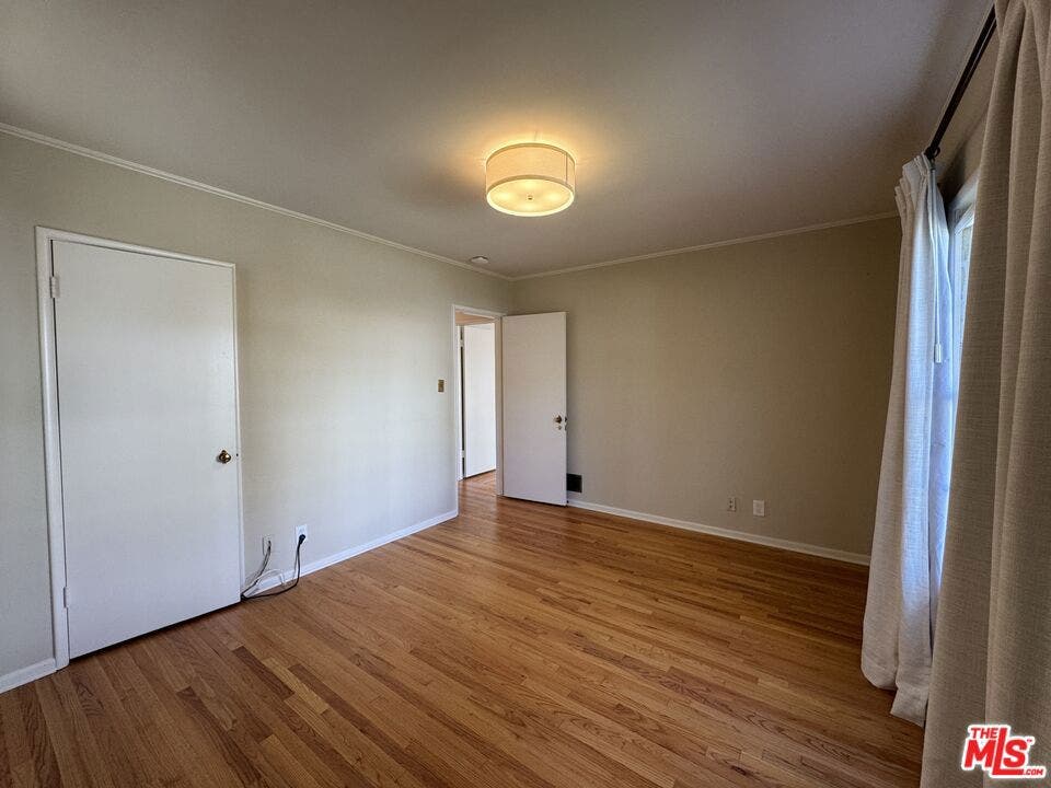 11188 Ophir Drive, Los Angeles, CA 90024 Front Bedroom