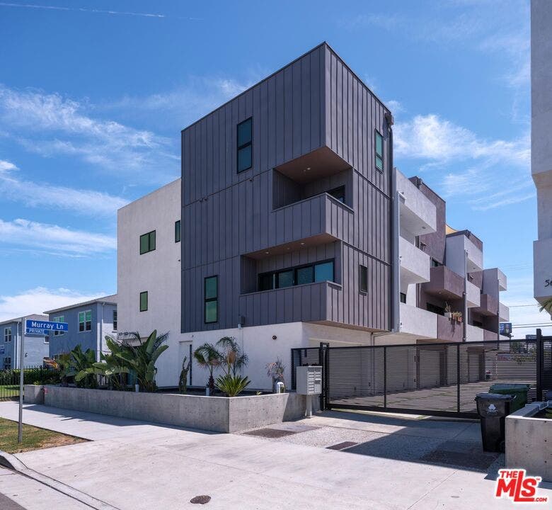 Property photo for 5623 Murray Lane, Los Angeles, CA