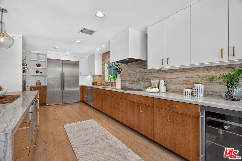 14348 Roblar Place, Sherman Oaks, CA 91423 14348 Roblar Place, Sherman Oaks, CA 91423