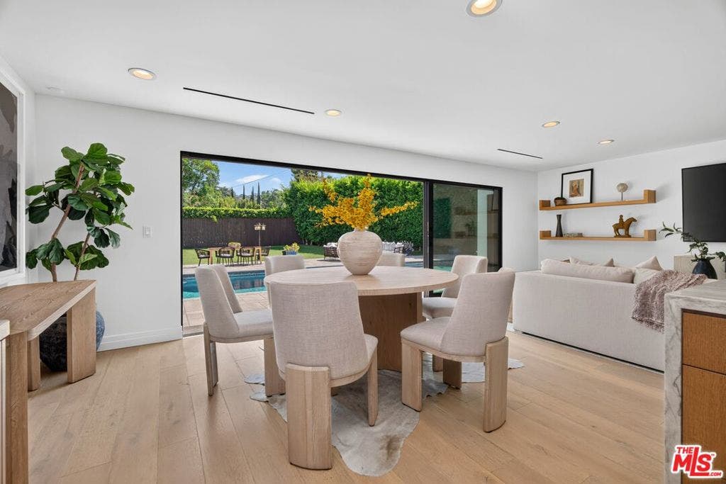 14348 Roblar Place, Sherman Oaks, CA 91423 14348 Roblar Place, Sherman Oaks, CA 91423