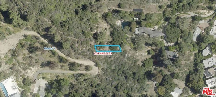 Property photo for 2334 N Dellwood Lane, Los Angeles, CA