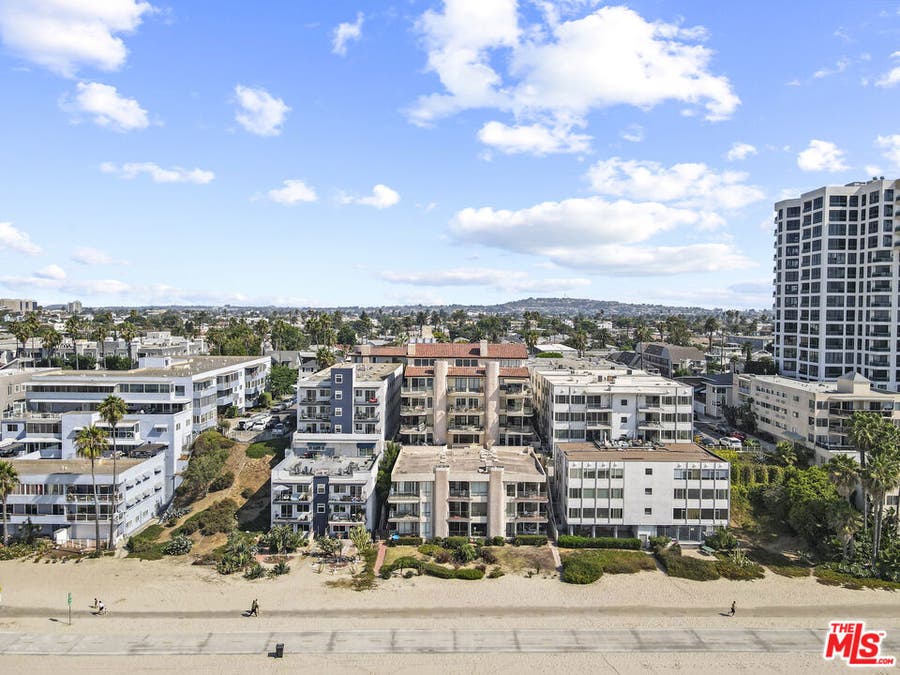 Property photo for 1230 E Ocean Boulevard, #504, Long Beach, CA
