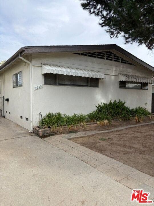 1630 Amherst Avenue, Los Angeles, CA 90025 1630 Amherst Avenue, Los Angeles, CA 90025