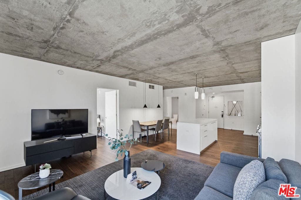 8500 W Sunset Boulevard, #708, West Hollywood, CA 90069 8500 W Sunset Boulevard, #708, West Hollywood, CA 90069