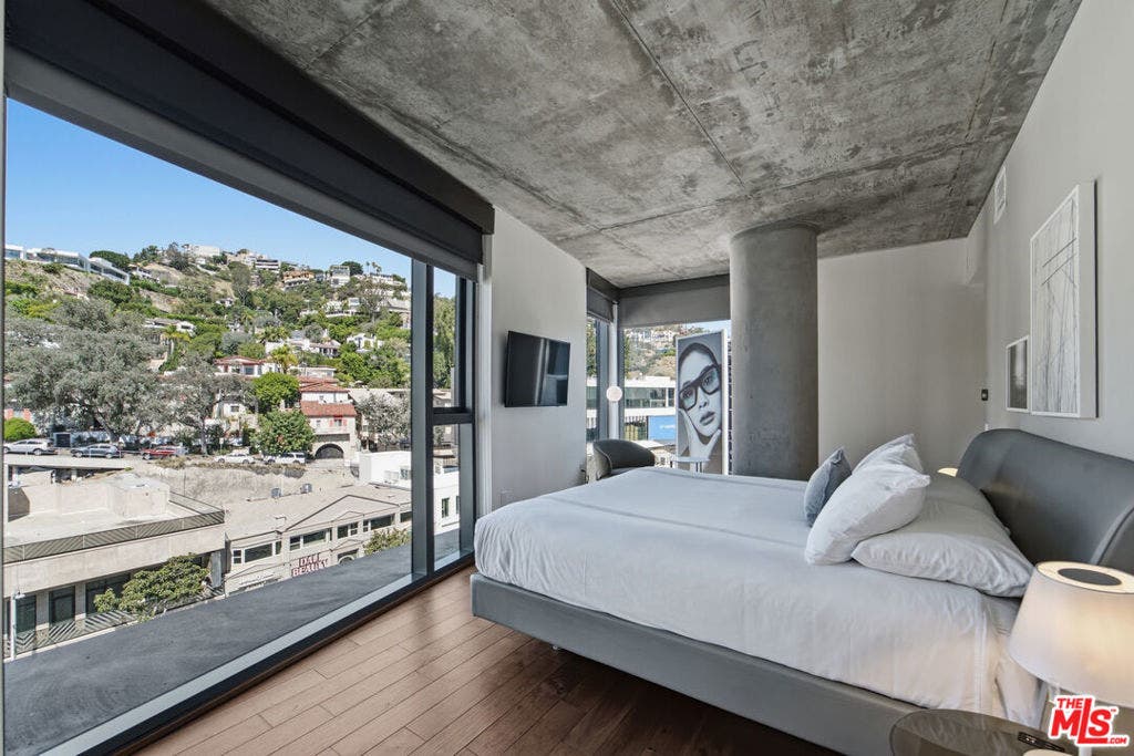 8500 W Sunset Boulevard, #708, West Hollywood, CA 90069 8500 W Sunset Boulevard, #708, West Hollywood, CA 90069