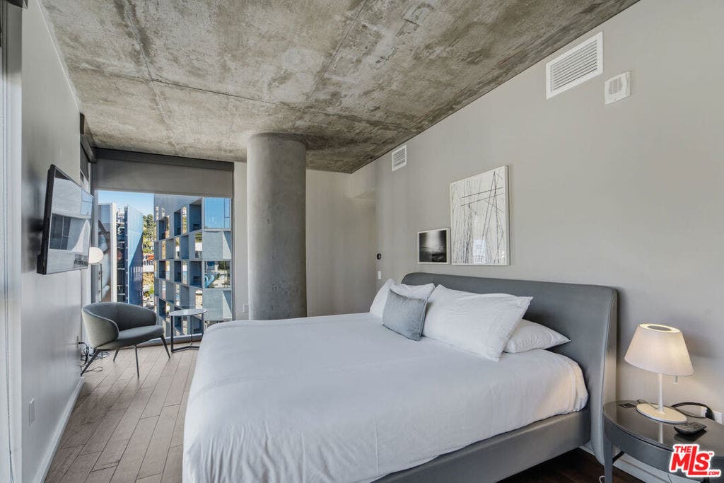 8500 W Sunset Boulevard, #708, West Hollywood, CA 90069 8500 W Sunset Boulevard, #708, West Hollywood, CA 90069