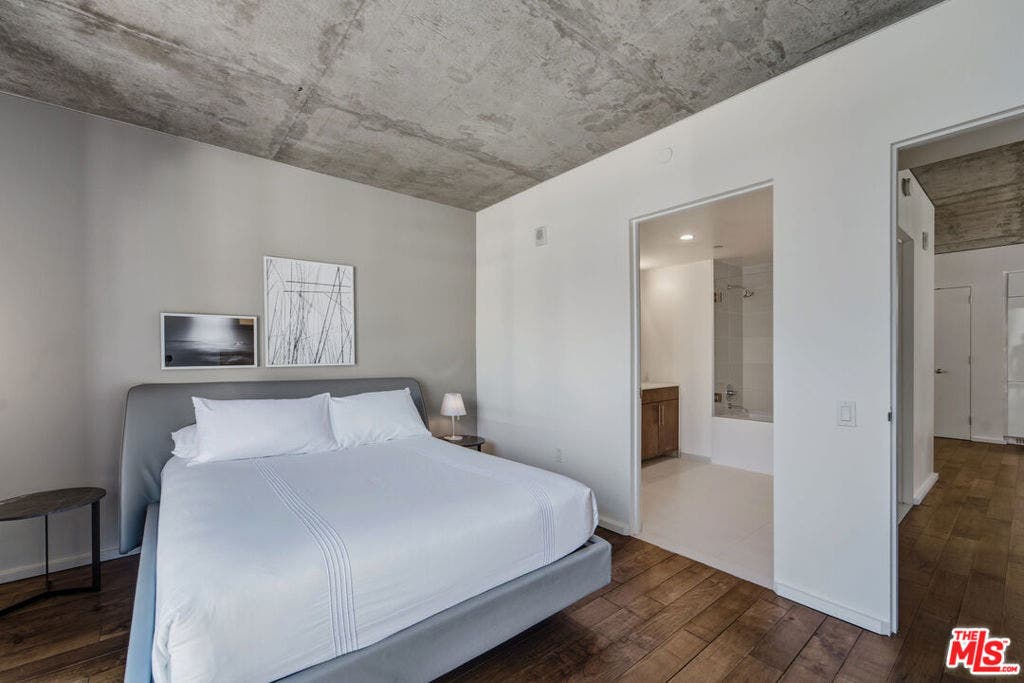 8500 W Sunset Boulevard, #708, West Hollywood, CA 90069 8500 W Sunset Boulevard, #708, West Hollywood, CA 90069