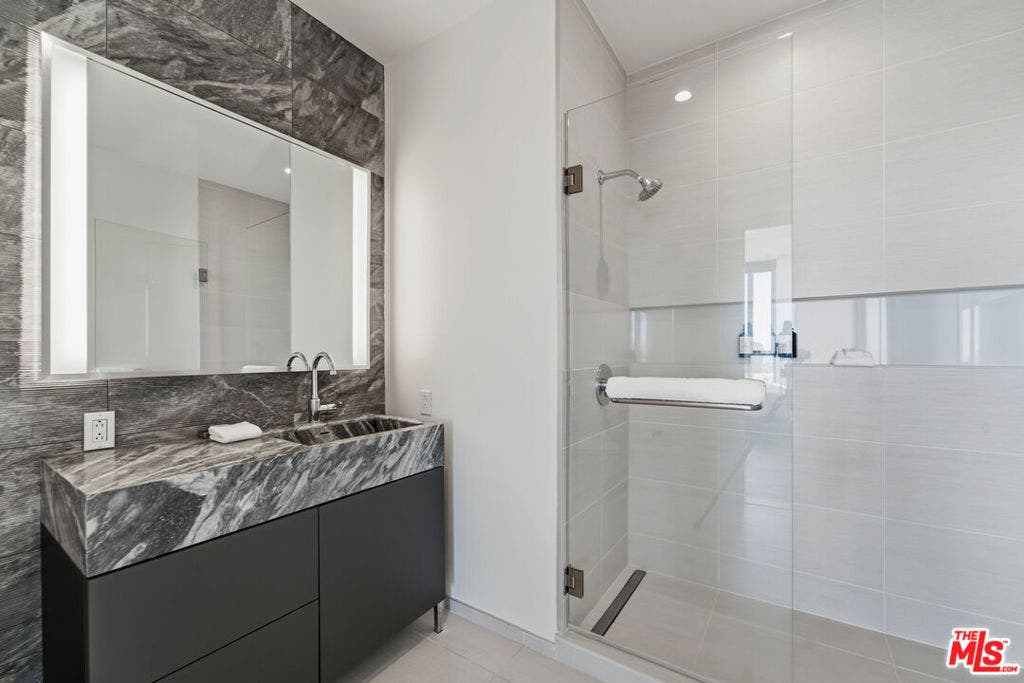 8500 W Sunset Boulevard, #713, West Hollywood, CA 90069 8500 W Sunset Boulevard, #713, West Hollywood, CA 90069