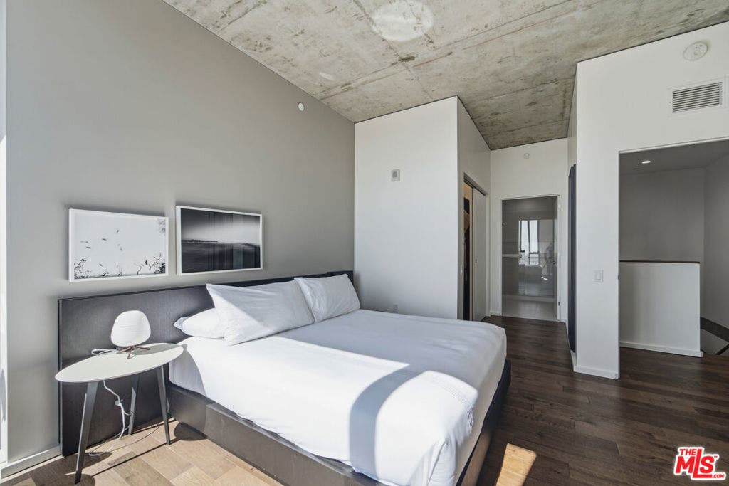 8500 W Sunset Boulevard, #713, West Hollywood, CA 90069 8500 W Sunset Boulevard, #713, West Hollywood, CA 90069