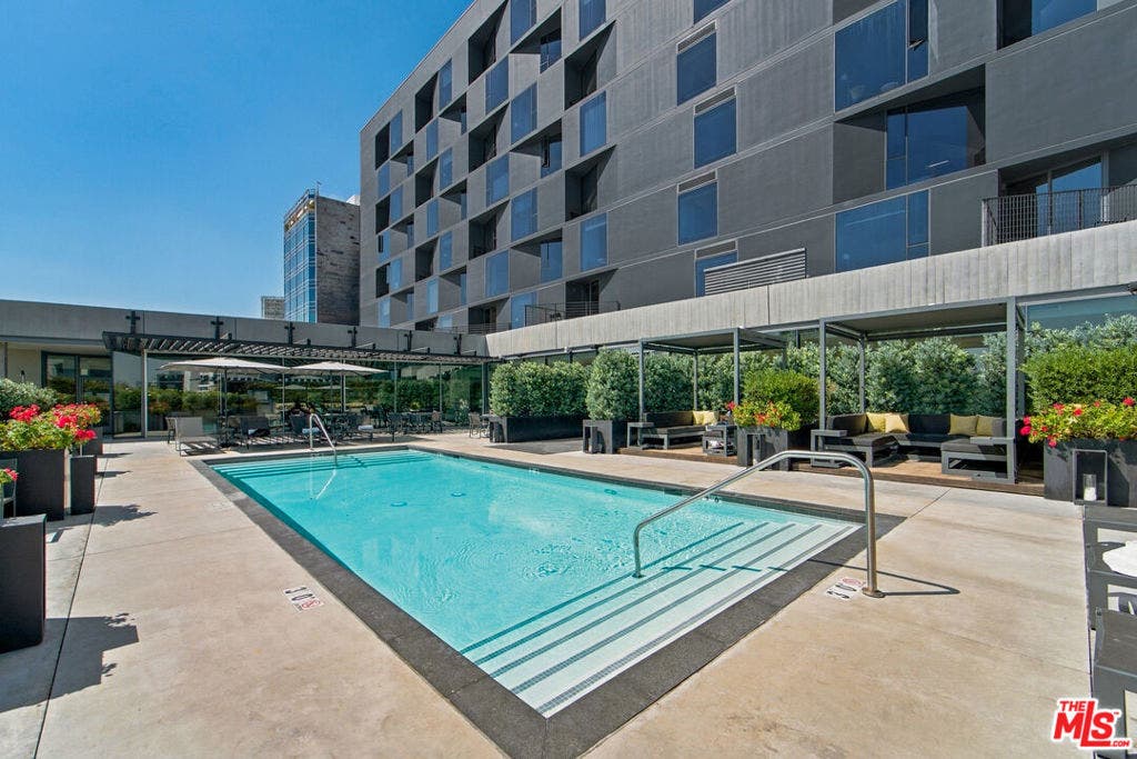 8500 W Sunset Boulevard, #713, West Hollywood, CA 90069 8500 W Sunset Boulevard, #713, West Hollywood, CA 90069