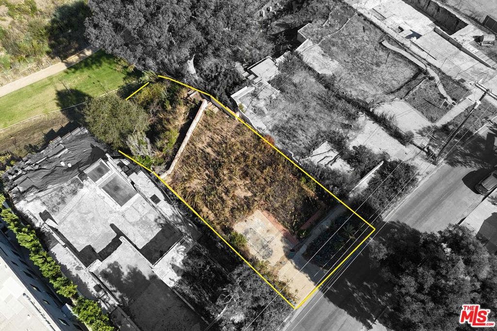 15325 De Pauw Street, Pacific Palisades, CA 90272 15325 De Pauw Street, Pacific Palisades, CA 90272