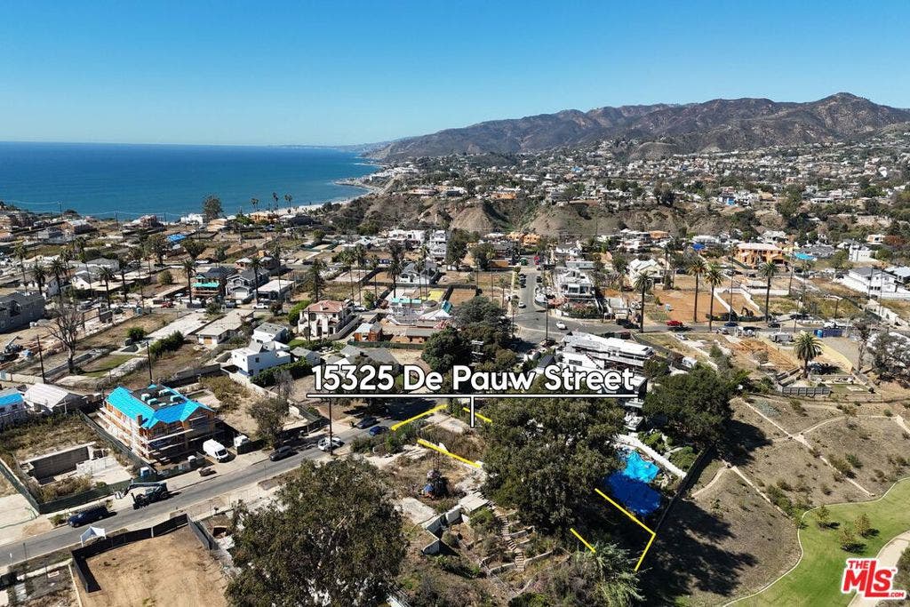15325 De Pauw Street, Pacific Palisades, CA 90272 15325 De Pauw Street, Pacific Palisades, CA 90272