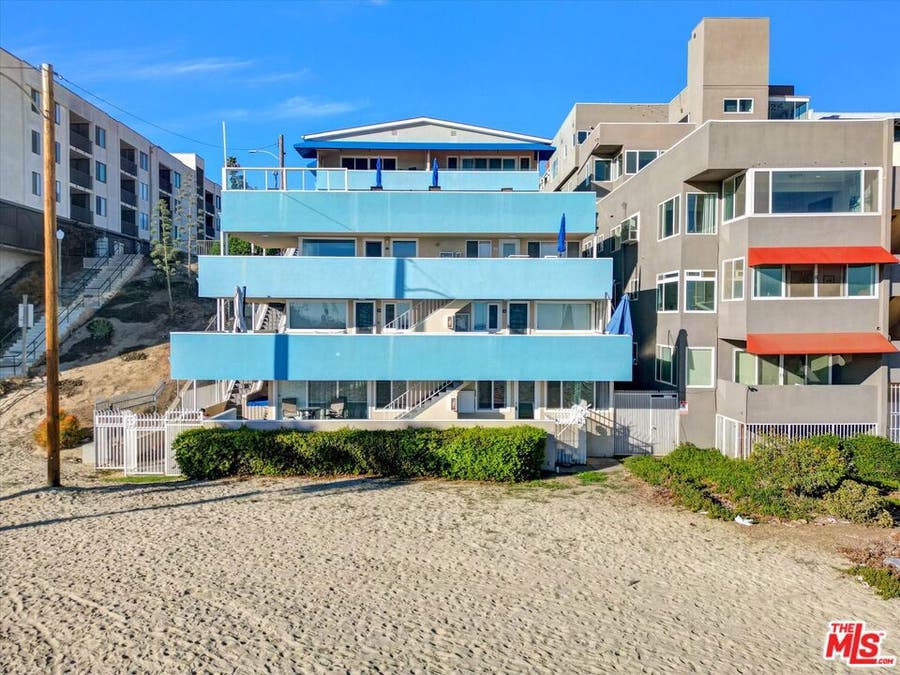Property photo for 32 5th Place, Long Beach, CA