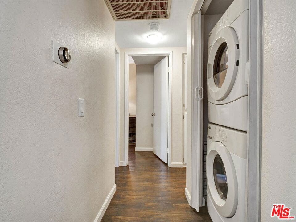110 Maegan Place, #2, Thousand Oaks, CA 91362 110 Maegan Place, #2, Thousand Oaks, CA 91362
