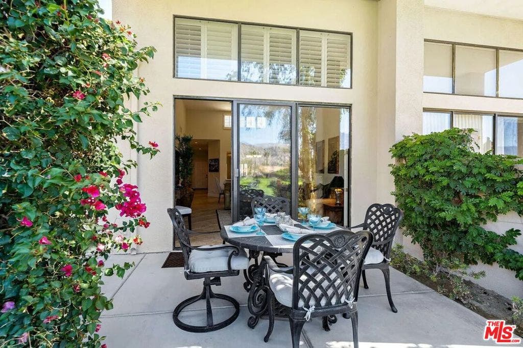 54469 Oak Hill, La Quinta, CA 92253 54469 Oak Hill, La Quinta, CA 92253