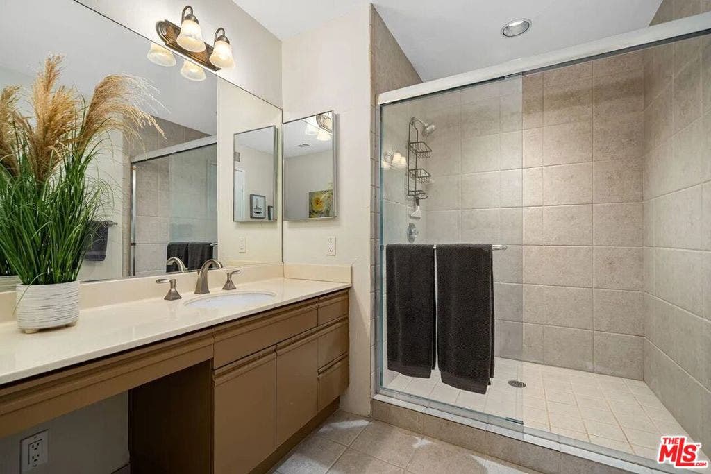 54469 Oak Hill, La Quinta, CA 92253 54469 Oak Hill, La Quinta, CA 92253