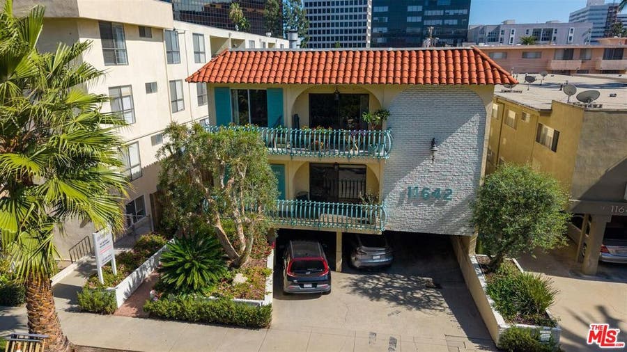 Property photo for 11642 Kiowa Avenue, Los Angeles, CA
