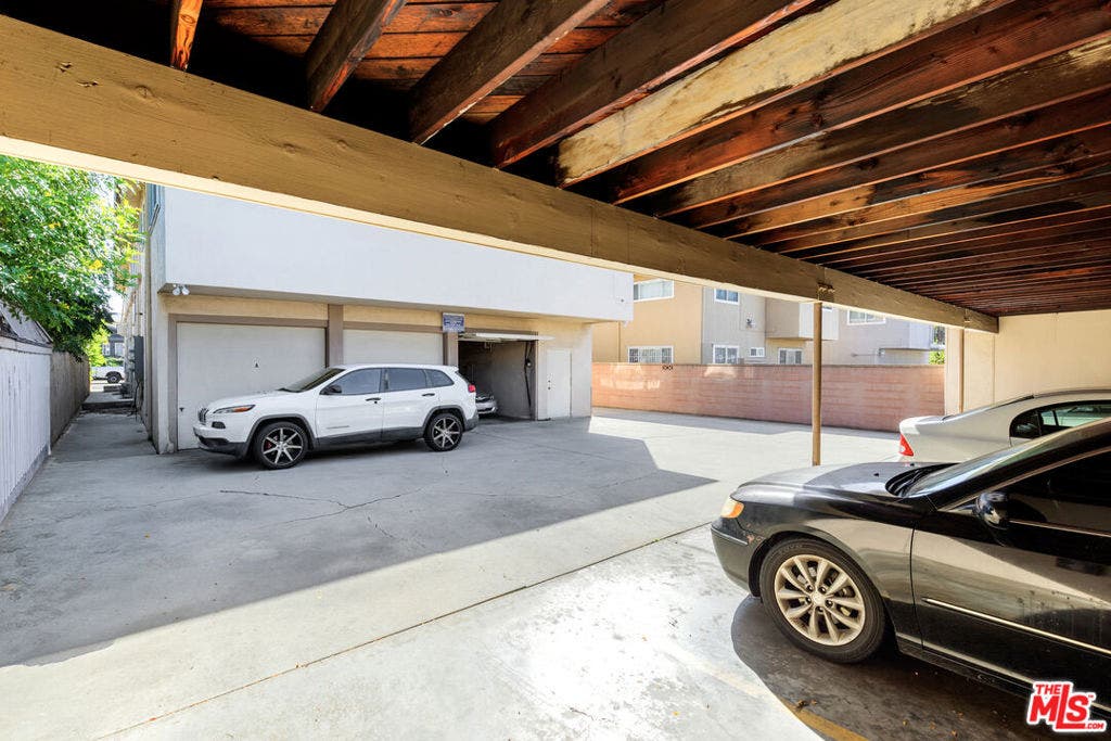 515 S Grevillea Avenue, Inglewood, CA 90301