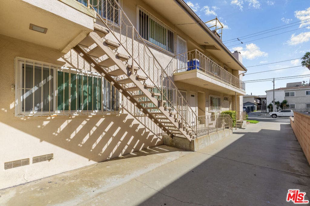 515 S Grevillea Avenue, Inglewood, CA 90301