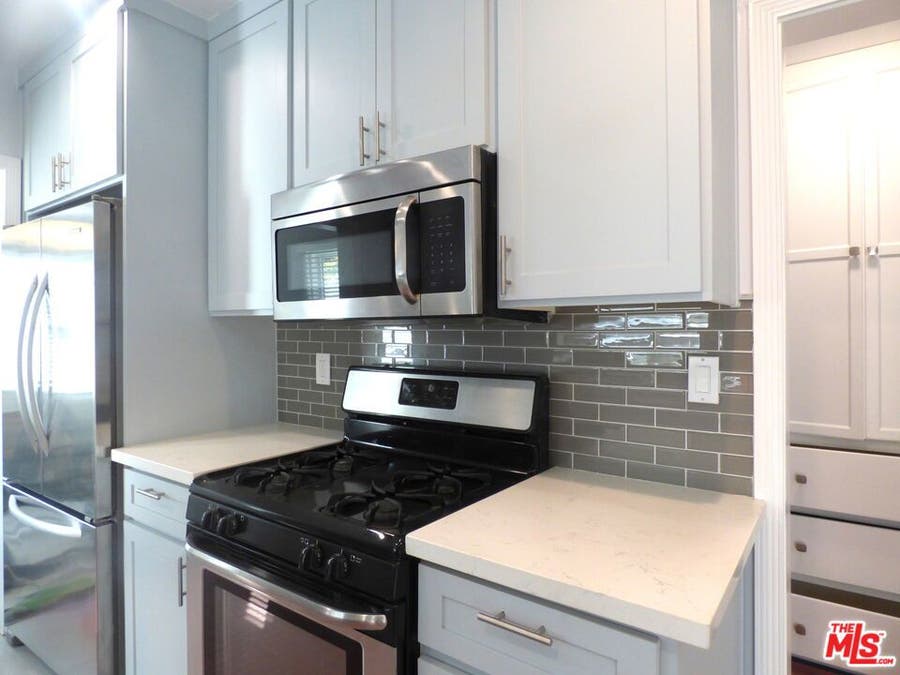 Property photo for 1844 S BARRINGTON Avenue, Los Angeles, CA